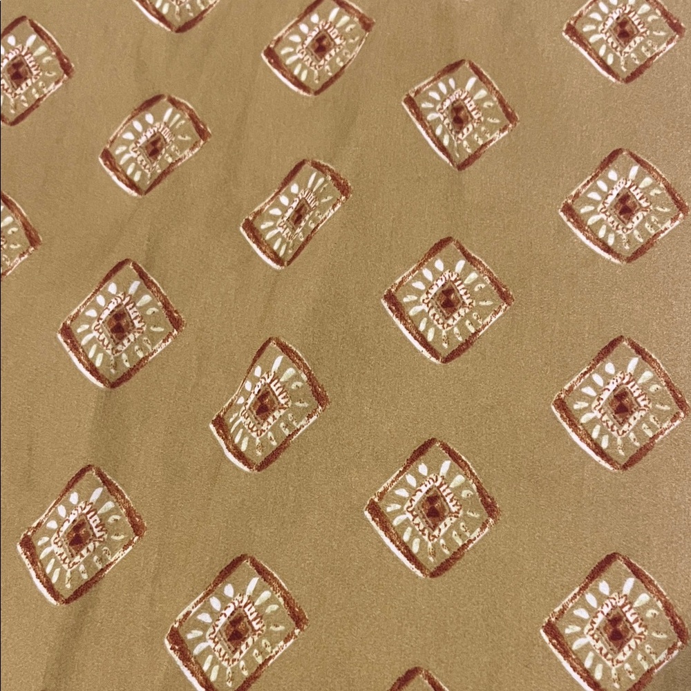 Women's Tan Patterned Top - Picture 3 of 3